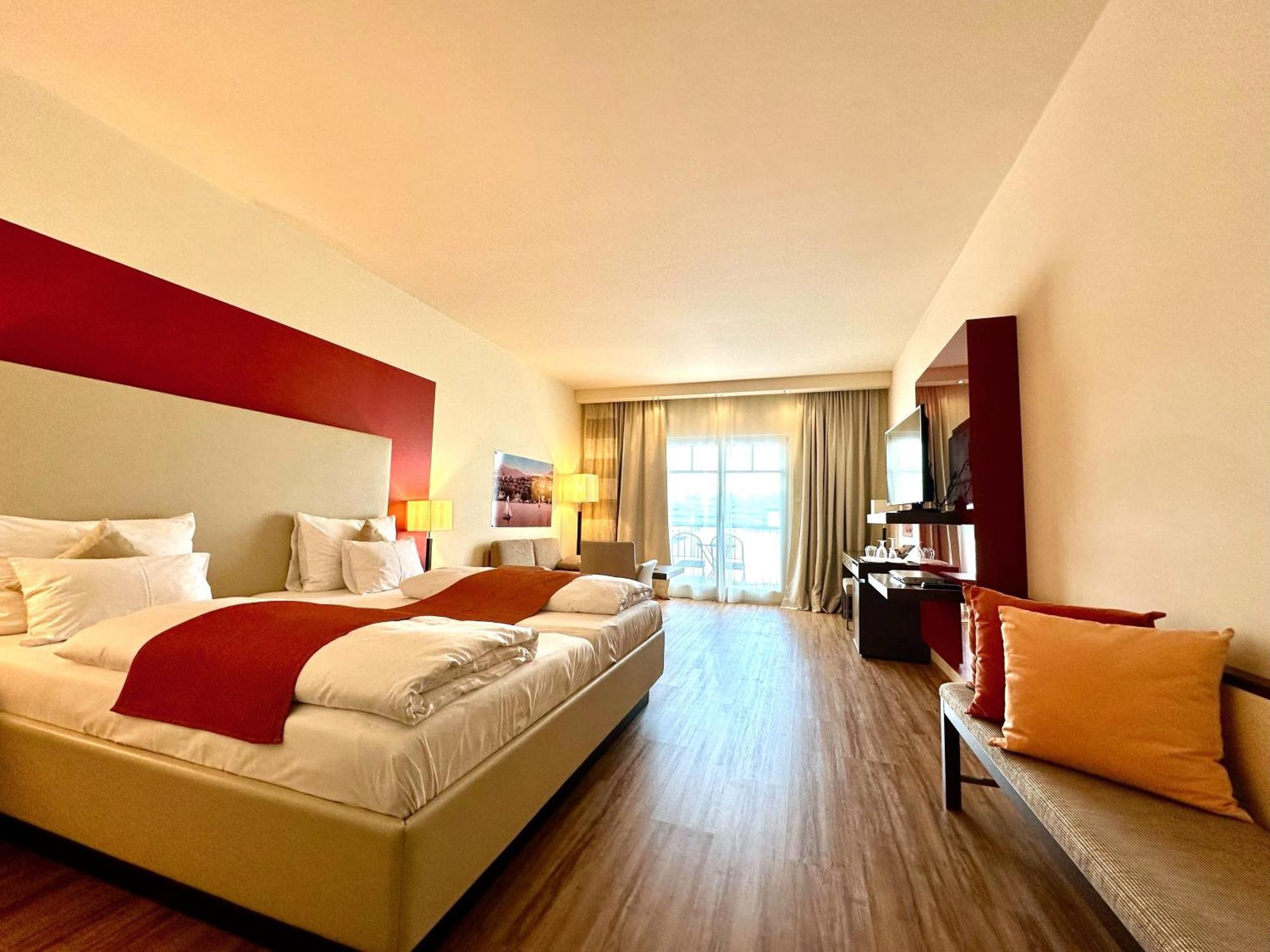 Casinohotel Velden Velden am Wörthersee Esterno foto